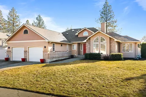 2120 E 45th Ave, Spokane, WA 99223