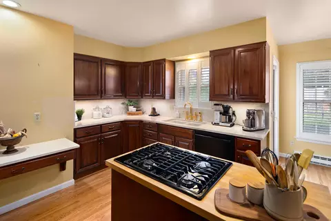 Kitchen - 227 E High Dr, Spokane, WA 99203 photo 3 of 5