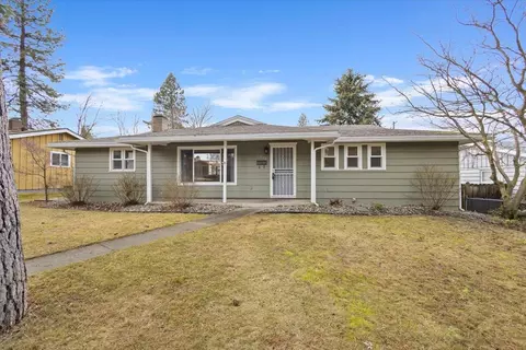 6603 N Whitehouse St, Spokane, WA 99208