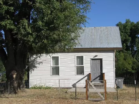 820 Jefferson St, Davenport, WA 99122