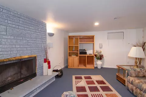 Living - 13606 E 16th Ave, Spokane Valley, WA 99216 photo 3 of 3