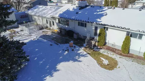 Exterior - 13606 E 16th Ave, Spokane Valley, WA 99216 photo 6 of 7