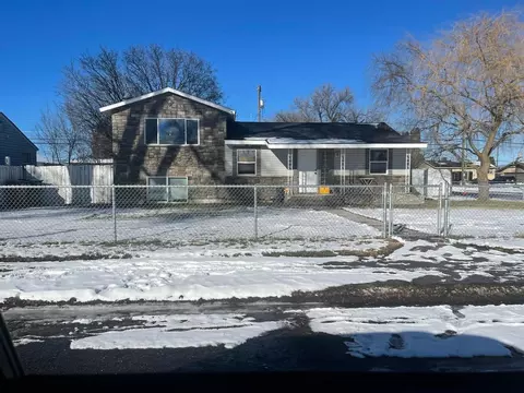 1529 E Decatur St, Spokane, WA 99208