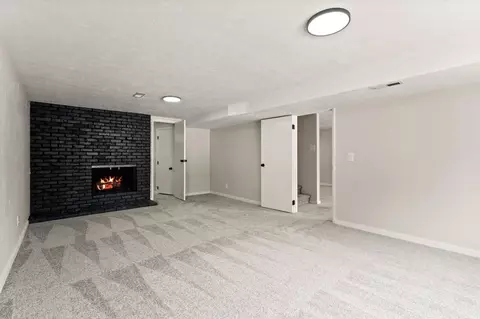 Living - 13412 E 24th Ave, Spokane Valley, WA 99216 photo 4 of 5