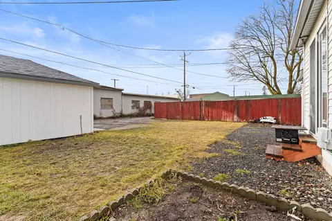 Exterior - 5308 E Commerce Ave, Spokane, WA 99212 photo 8 of 10