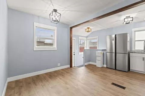 Entry Way - 5308 E Commerce Ave, Spokane, WA 99212 photo 1 of 1