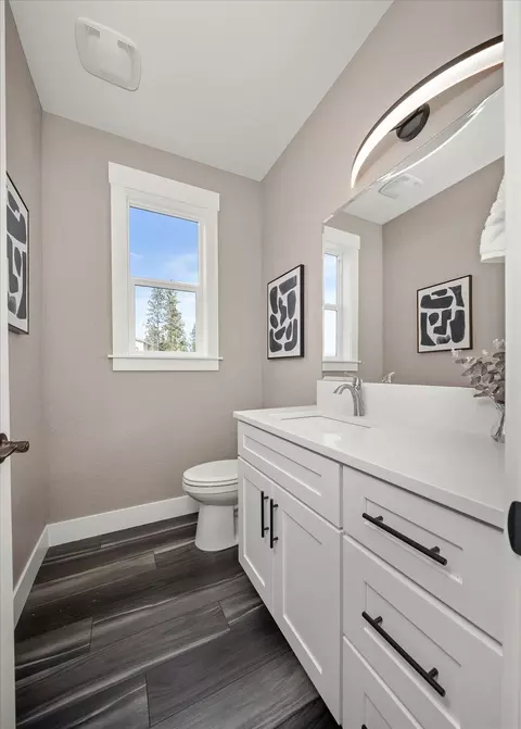 Bath - 3402 E 46th Ct, Spokane, WA 99223 photo 1 of 9