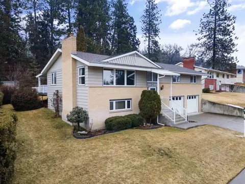 3028 W Weile Ave, Spokane, WA 99208