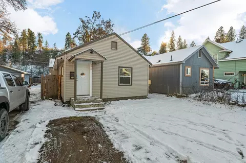 2010 E Hartson Ave, Spokane, WA 99202
