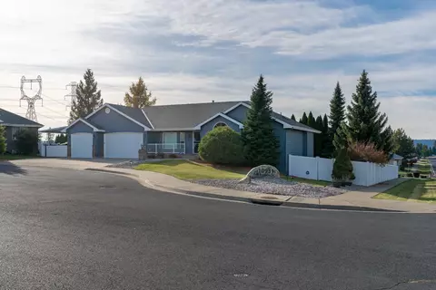 10931 N Iroquois Dr, Spokane, WA 99208