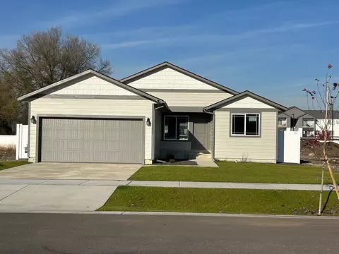 18807 E Riverside Ct, Spokane Valley, WA 99016