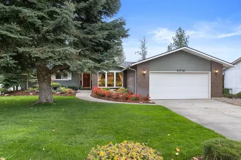 11716 S Player Dr, Spokane, WA 99223