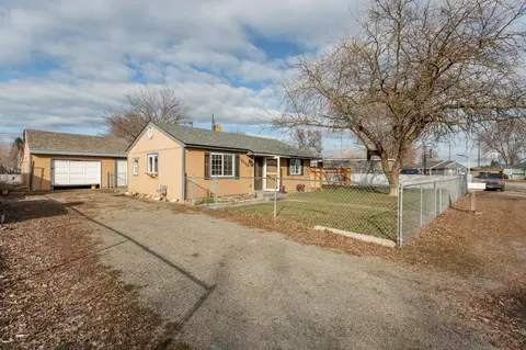 Exterior - 7315 E Sharp Ave, Spokane Valley, WA 99212 photo 3 of 7