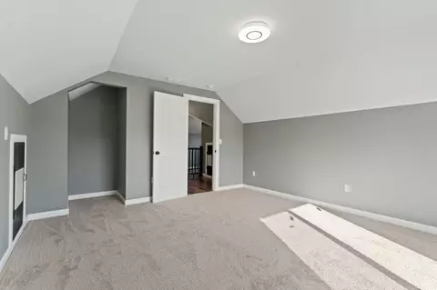 Bedroom - 2811 E 4th Ave, Spokane, WA 99202 photo 2 of 3