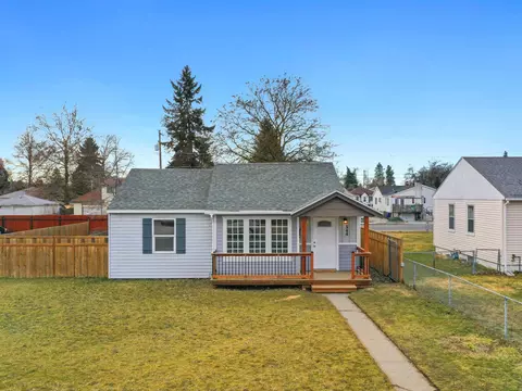 Exterior - 544 E Dave Ct, Spokane, WA 99208 photo 6 of 6