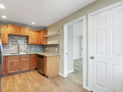 Kitchen - 544 E Dave Ct, Spokane, WA 99208 photo 4 of 4