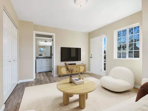 Living - 544 E Dave Ct, Spokane, WA 99208 photo 6 of 6