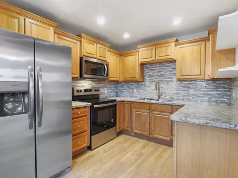 Kitchen - 544 E Dave Ct, Spokane, WA 99208 photo 1 of 4