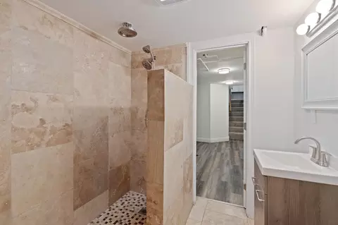 Bath - 1105 E 18th Ave, Spokane, WA 99203 photo 3 of 3