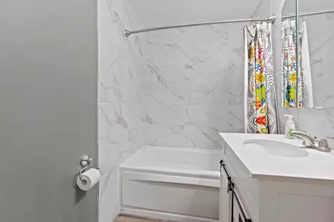 Bath - 1105 E 18th Ave, Spokane, WA 99203 photo 1 of 3