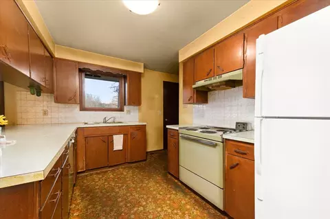 1017 E Greenleaf Dr, Spokane, WA 99208 photo 6