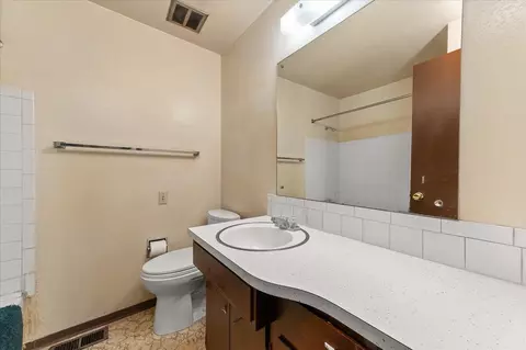 1017 E Greenleaf Dr, Spokane, WA 99208 photo 10