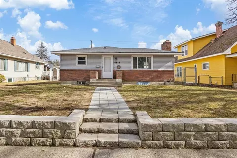 4818 N Lincoln St, Spokane, WA 99205