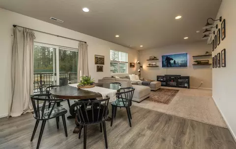 Dining - 1011 E Paske Rd, Colbert, WA 99005 photo 1 of 3