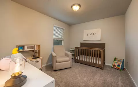 Bedroom - 1011 E Paske Rd, Colbert, WA 99005 photo 4 of 6