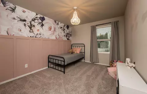 Bedroom - 1011 E Paske Rd, Colbert, WA 99005 photo 6 of 6