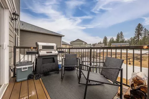 Exterior - 1011 E Paske Rd, Colbert, WA 99005 photo 4 of 7