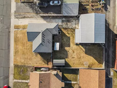 Exterior - 2003 E Bismark Ave, Spokane, WA 99207 photo 11 of 11