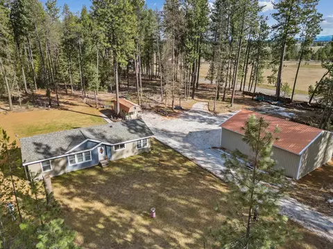 5208 W Burroughs Rd, Deer Park, WA 99006