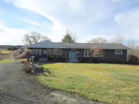 15202 Sr 23 Hwy, Saint John, WA 99171