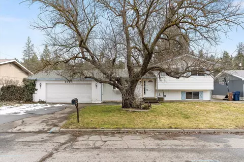 6210 N Cambridge Dr, Spokane, WA 99208