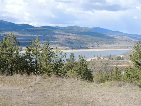 30010 E Miles Creston Rd, Davenport, WA 99122