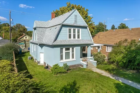 908 W Carlisle Ave, Spokane, WA 99205