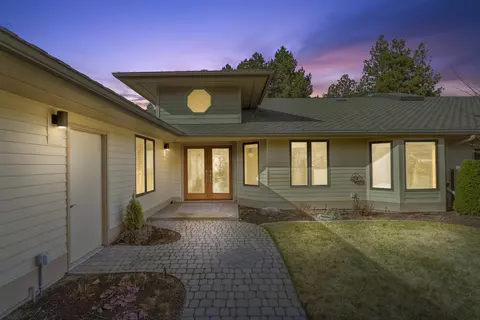 5210 S Muirfield Ln, Spokane, WA 99223