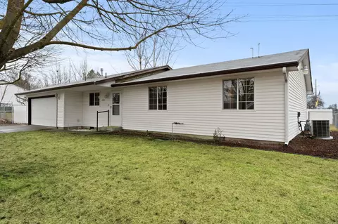 3121 N Bowdish Rd, Spokane Valley, WA 99206