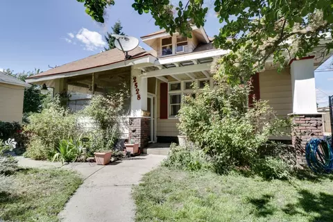 2528 W Gardner Ave, Spokane, WA 99201
