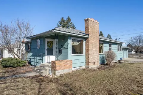 2912 N Maple Rd, Spokane, WA 99206