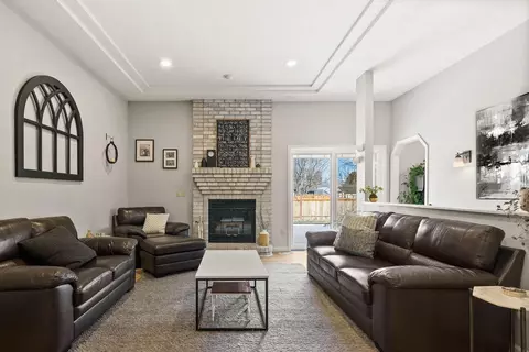 Living - 3211 E 65th Ave, Spokane, WA 99223 photo 3 of 6