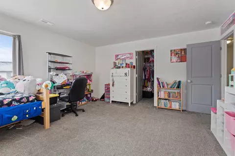 10313 N Lindeke Ct, Spokane, WA 99208 photo 32