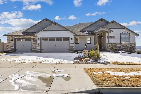 10505 N Navaho Dr, Spokane, WA 99208