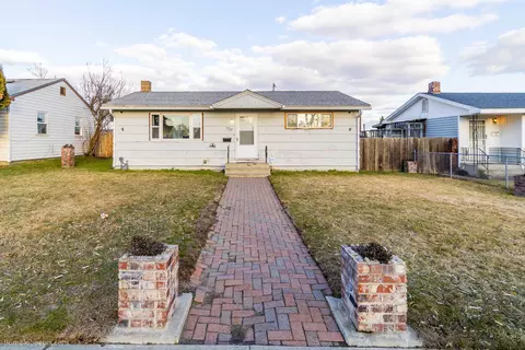3312 N Altamont St, Spokane, WA 99207