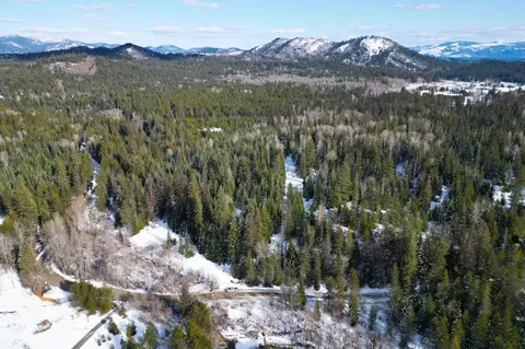 X Mccloud Creek Rd, Newport, WA 99156