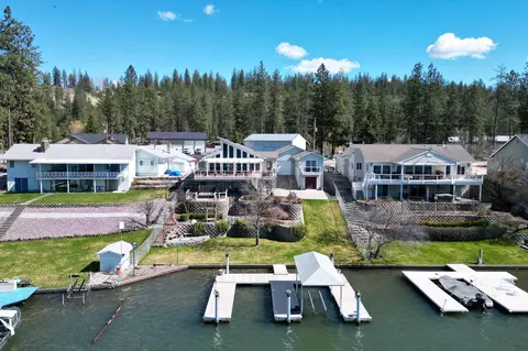 6595 Long Lake Dr, Nine Mile Falls, WA 99026