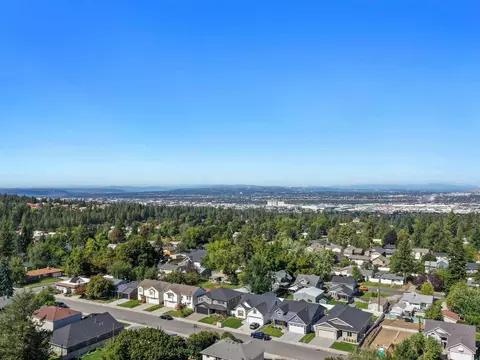 3713 E 25th Ave, Spokane, WA 99223 photo 37