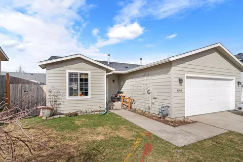 4503 E Peak Ln, Spokane, WA 99217