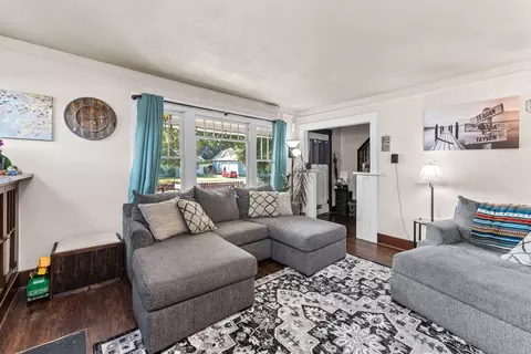 Living - 2423 E 5th Ave, Spokane, WA 99202 photo 3 of 3